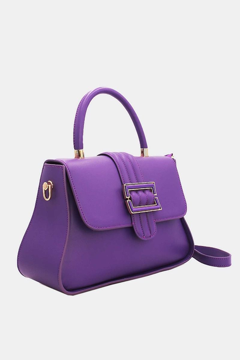 👜 Sac à main noir élégant – Fermoir doré